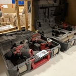 3x Boormachine, schroefmachine, 2x koffer, 1x accu Milwaukee